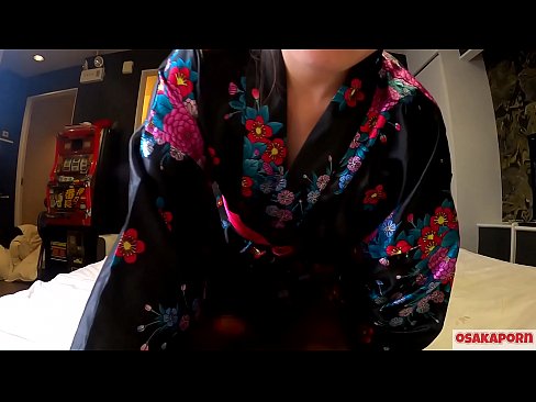 ❤️ Ngoanana e monyane oa cosplay o rata thobalano ho orgasm ka squirt ho pere le blowjob. Ngoanana oa Asia ea nang le malinyane a moriri le matete a matle ka moaparo oa setso oa Majapane ka har'a video ea boits'oaro e bonts'ang ho pholla litho tsa botona kapa botšehali ho li-fuck toys. Sakura 3 OSAKAPORN. Porno