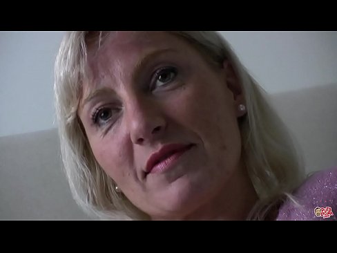 ❤️ 'M'e eo re mo robileng kaofela ... Mofumahali, itšoara hantle! Porno